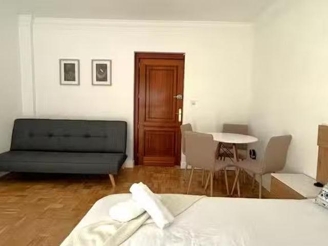 ¡En alquiler! Habitación en Avenida de Fuenlabrada