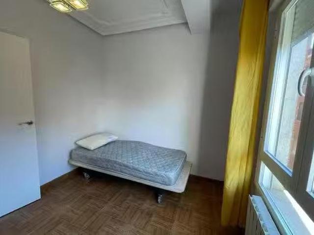 ¡Renta! Habitación en Calle Marqués Mirasol