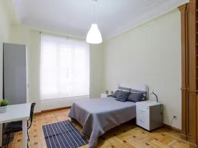 Barato Habitación en Calle de Andrés Mellado, Chamberí