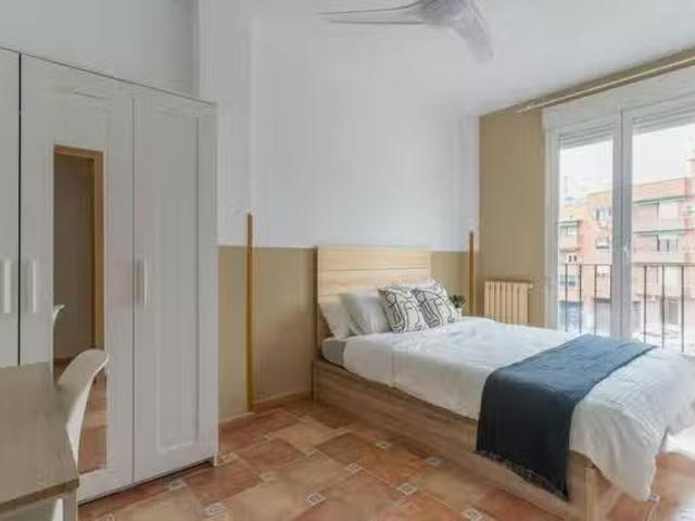 ¡Oferta! Habitación en Calle de Carnicer, Bellas Vistas