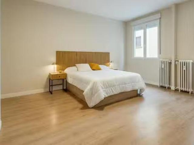 ¡En alquiler! Habitación en Calle de las Mártires Concepcionis.