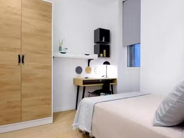 Acogedor Habitación en Calle Salamanca, Gran Vía