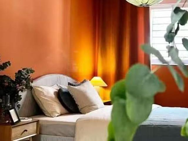¡Recién llegado! Habitación en Carrer de l'Almirall Cruïlles