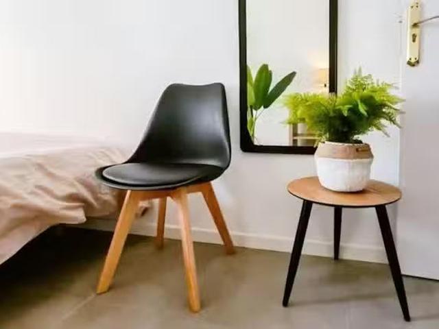 Bonito Habitación en Carrer del Convent de Santa Clara, Ciutat.