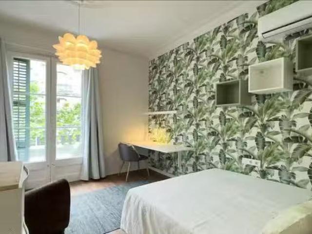 Acogedor Habitación en Carrer del Rosselló, l'Antiga Esquerra.