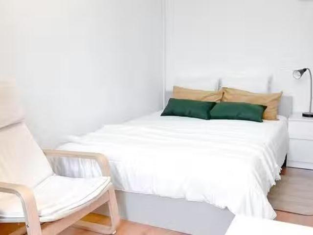 Encantador Habitación en Carrer la Rambla, El Gòtic