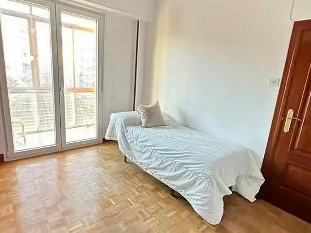 Acogedor Habitación en Paseo de Zorrilla, Campo Grande