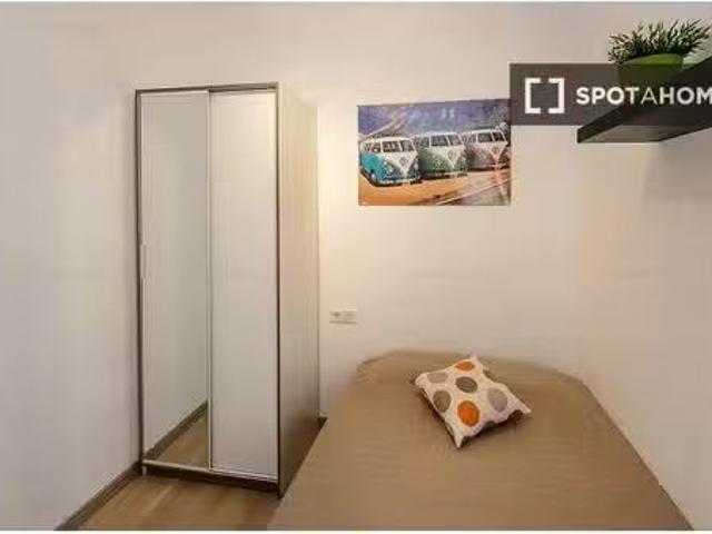 ¡Oferta! Habitación en piso compartido en alquiler en Navas, B.