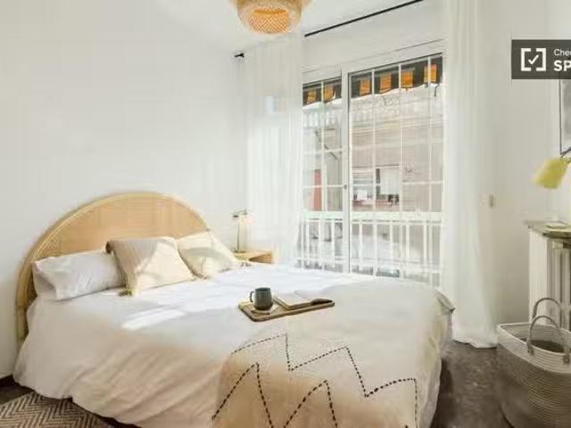 Bonito Habitación en piso compartido en barcelona
