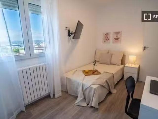 ¡Oferta! Habitación en un piso compartido de 1 dormitorio en a.