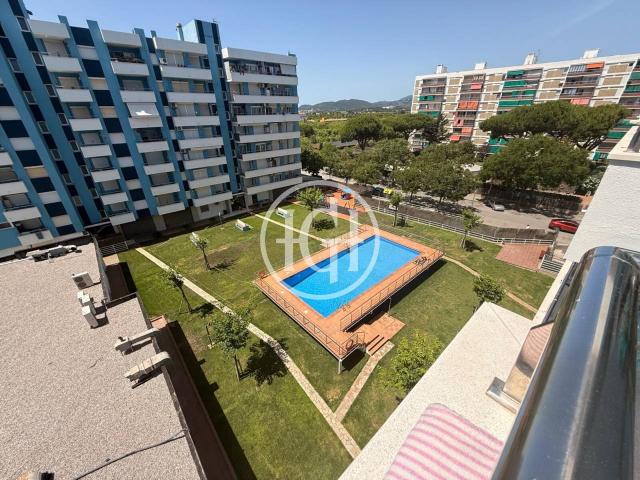 Acogedor loft con balcón y piscina comunitaria en una de las zonas más demandadas de Blanes