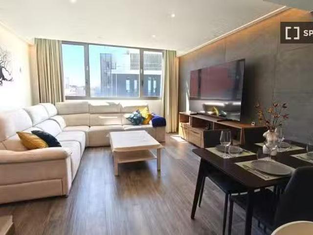 Nuevo Piso de 1 dormitorio en alquiler en Simancas, Madrid