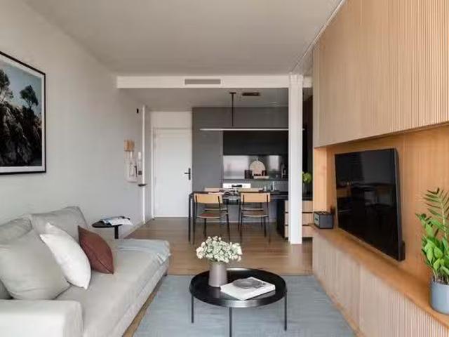 ¡Recién llegado! Piso de 1 habitación en Avinguda de Vilanova