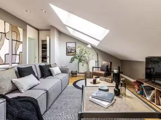 Único Piso de 1 habitación en Calle Alcalá