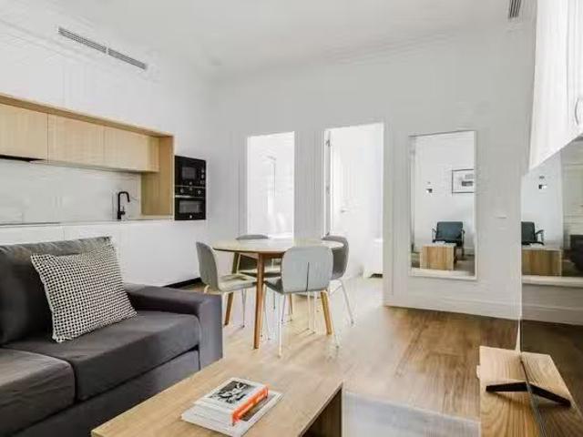 ¡En alquiler! Piso de 1 habitación en Calle del Príncipe de Ve.