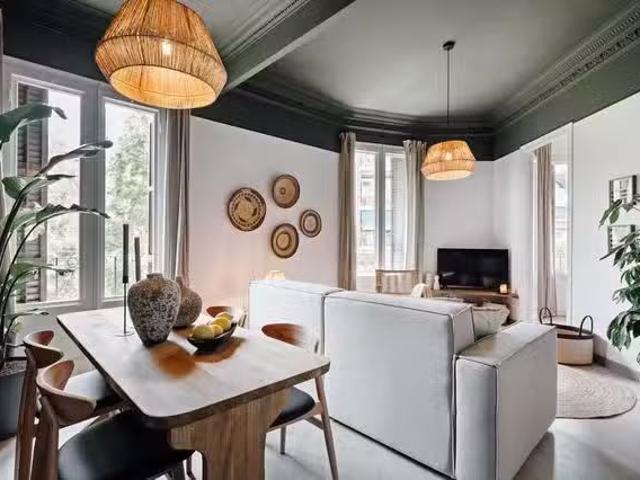 Nuevo Piso de 1 habitación en Carrer del Comte Borrell