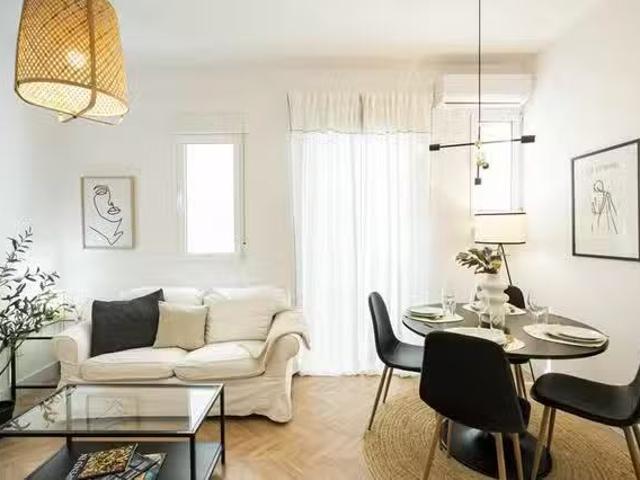 ¡Renta! Piso de 1 habitación en Madrid