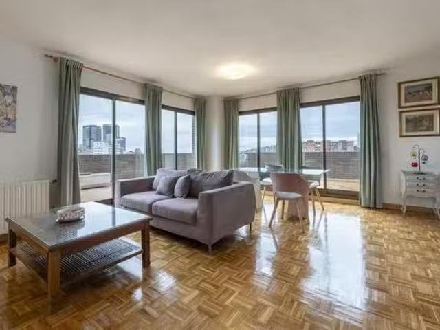 ¡Recién llegado! Piso de 1 habitación en Madrid