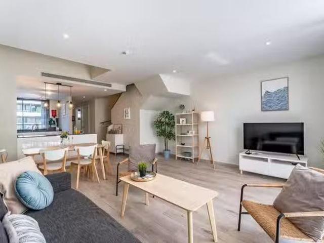 Único Piso de 3 habitaciones en Fuengirola