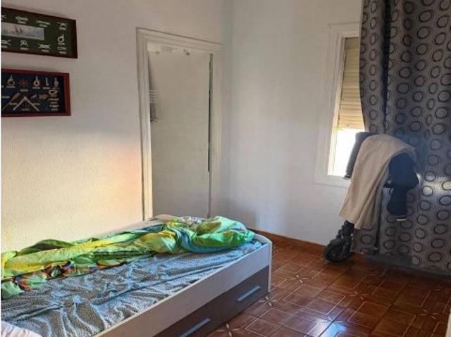 Acogedor Piso en Alicante, Ideal para Entrar a Vivir