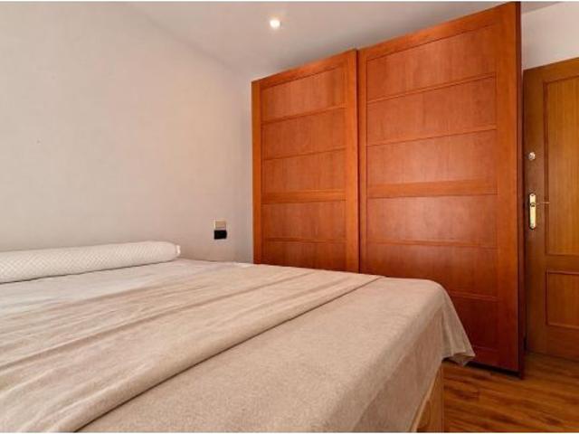 Acogedor Piso en Carrús Este, Elche: Ideal para Entrar a Vivir