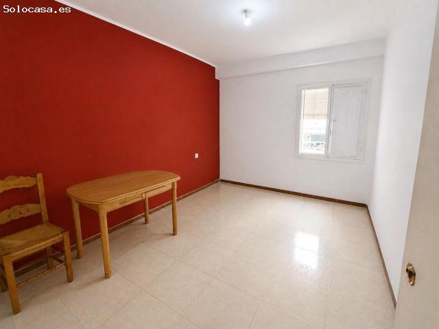 Acogedor Piso en Elche Plaza Madrid por solo €85,000