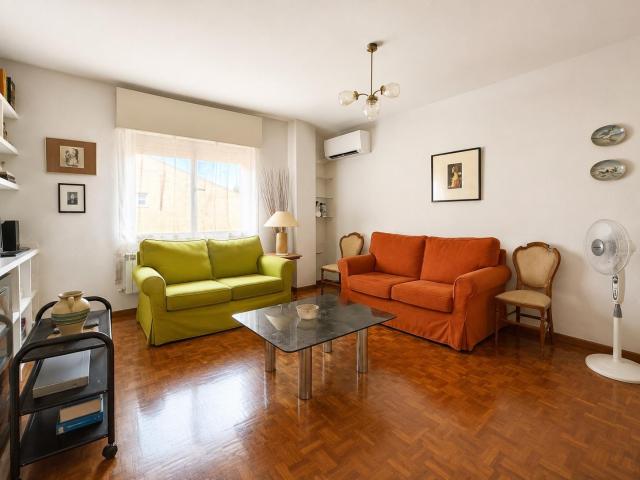 ACOGEDOR PISO EN LA NAVATA