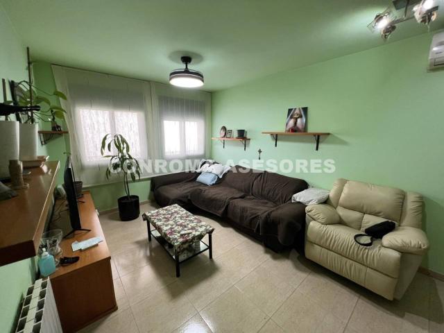 ACOGEDOR PISO EN VENTA CALELLA, MUY BIEN COMUNICADO