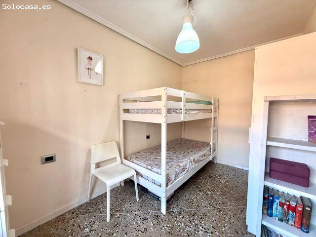Acogedor Piso en Venta en En Corts, Valencia por €260.000