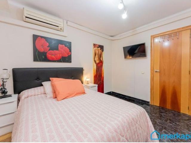 Acogedor piso reformado en Can Serra, Hospitalet de Llobregat
