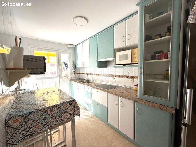 Acogedor piso seminuevo en El Puerto, Roquetas de Mar por solo €171.000