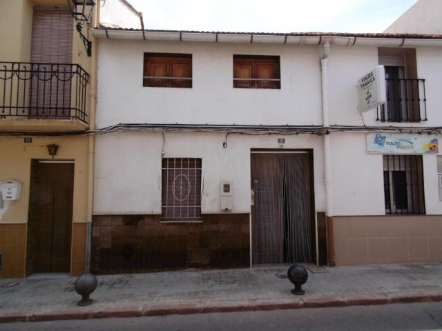 Acogedora casa adosada en Faura, Costa de Valencia