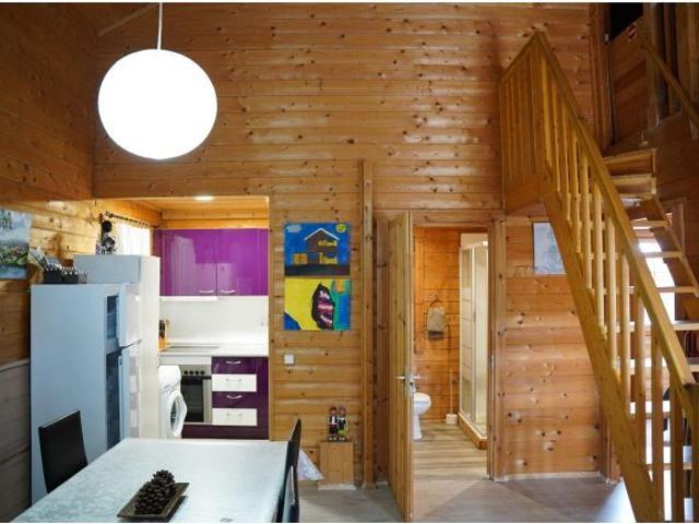 Acogedora casa de madera en Deltebre, a escasos metros del río Ebro con lícencia turística