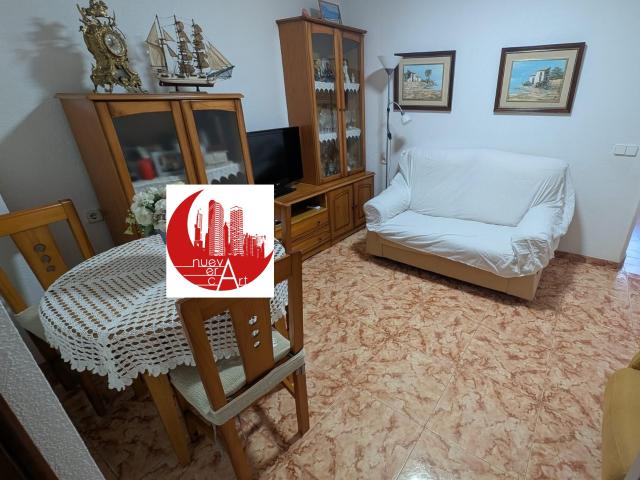 Acogedora Casa en el Centro de Cartagena con Terraza y Trastero