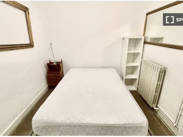 Acogedora habitación en alquiler, apartamento de 5 dormitorios, L’Eixample