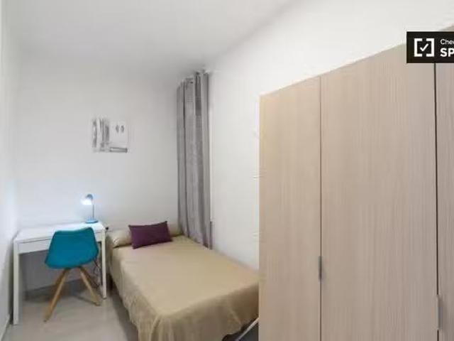 Acogedora habitación en alquiler en el Eixample, Barcelona
