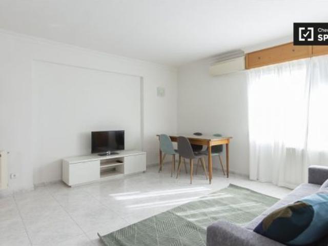Acogedora habitación en alquiler en piso de 3 dormitorios, ideal para estudiantes, en Puerta del Áng