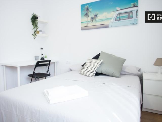 Habitación en piso compartido en alquiler en La Bordeta, Barcelona