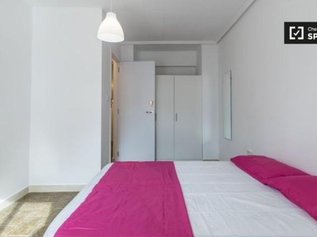 Acogedora habitación en apartamento de 7 dormitorios en El Pla del Real