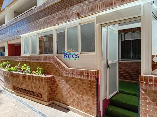 Acogedora planta baja en Oropesa del Mar con piscina y a pasos de la playa