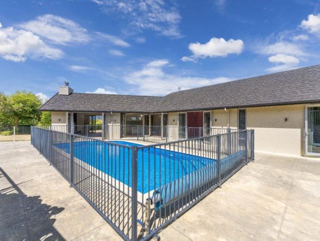 acacia bay, 3 bedrooms