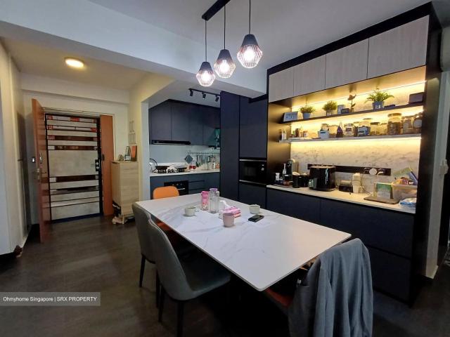 Acacia Breeze @ Yishun. HDB 5 Rooms