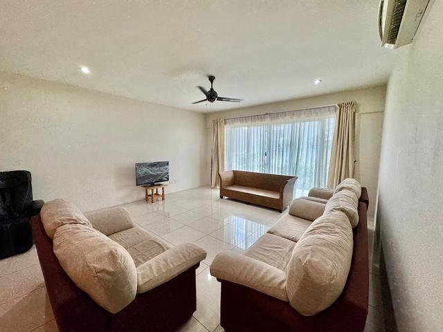 Academia Lane Kota Samarahan 3Storey Unit Free monthly Cleaning