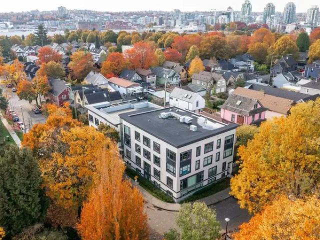 Acadia Apartments | 609 Heatley Avenue, Vancouver