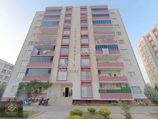 Acar Emlaktan Yeşilkent Mah Enes Sitesinde 3+1 185m2 Lüks Daire