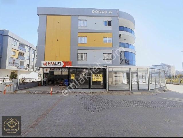 Acar Emlaktan 8 Mart Mah. Satılık 70m2 Lüks Dükkan