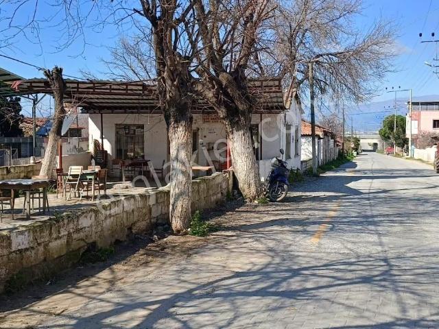 Acarlar Emlaktan Yazırlı'da 316 M2 Satılık Müstakil Kahve işyeri