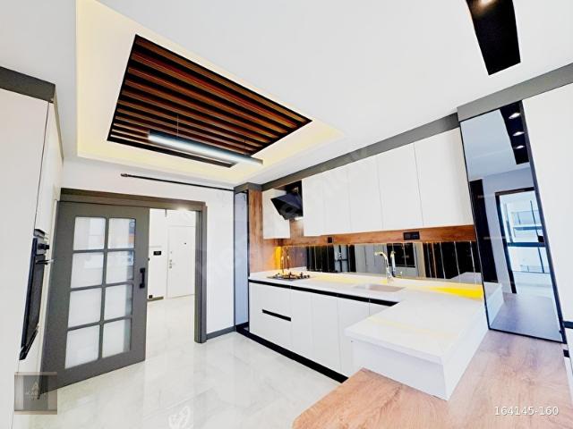 ACARLAR'DAN MERKEZİ KONUMDA 3+1 ARA KAT CAM BALKON DAHİL FULL