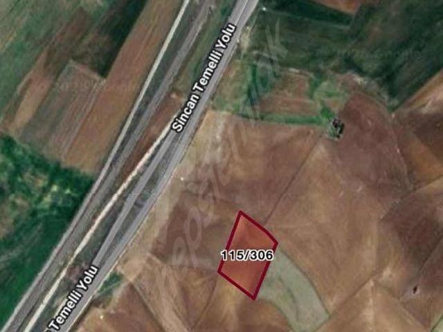 ACARLAR'DAN TÜRKOBASINDA TEK TAPU 8731 M2 ASFALTA 1 PARSEL