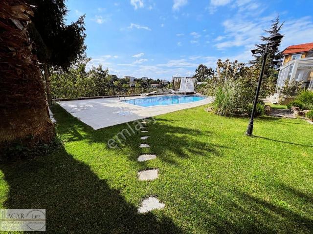 Acarlife'dan Çavuşbaşı'nda Modern Ve Lux Havuzlu Villa